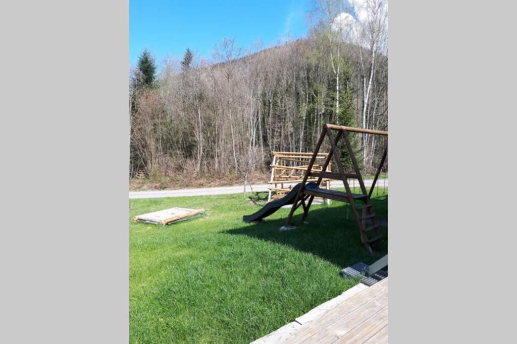 Chalet Des Charbonniers Avec Etang Saint-Maurice-sur-Moselle Buitenkant foto