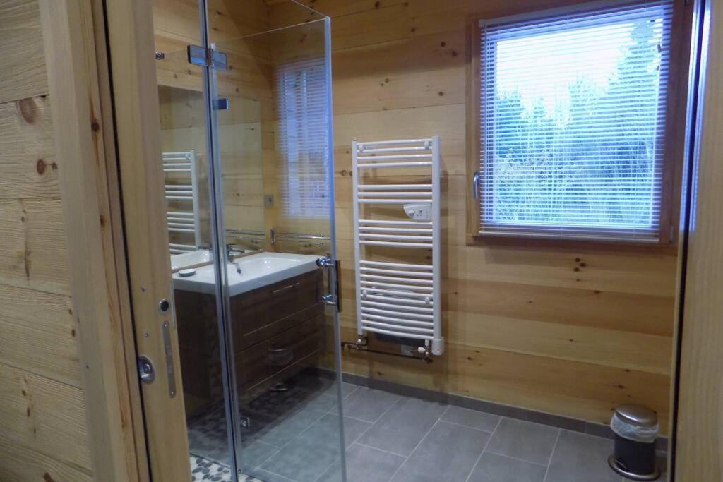 Chalet Des Charbonniers Avec Etang Saint-Maurice-sur-Moselle Buitenkant foto